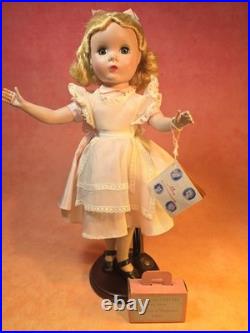 14 Madame Alexander Alice In Wonderland Doll 1950s With Curler Set. Maggie Face