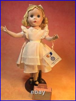 14 Madame Alexander Alice In Wonderland Doll 1950s With Curler Set. Maggie Face