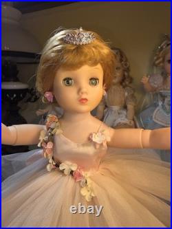 15 Madame Alexander Jointed Elise Ballerina Doll