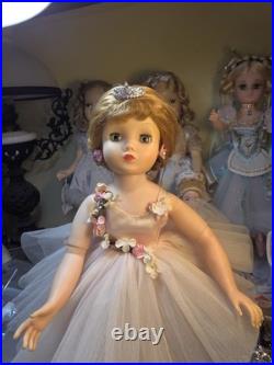 15 Madame Alexander Jointed Elise Ballerina Doll