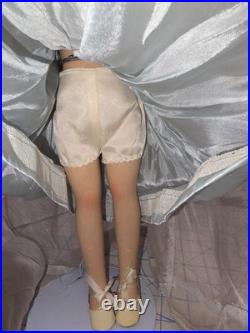 15 Vintage 1940s Madame Alexander Wendy Ann Bridesmaid Doll All Original