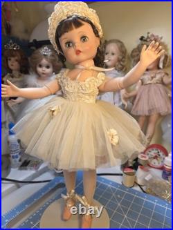 16 Madame Alexander Jointed Elise Ballerina Doll All Original