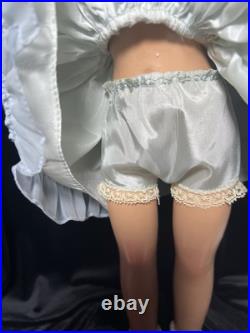 17 Madame Alexander 1938-44 Composition Wendy Ann Doll withTagged Outfit
