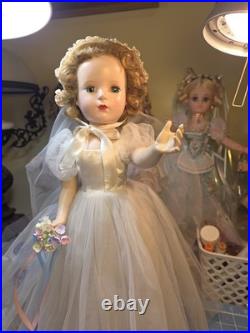 18 Vintage Madame Alexander Wendy Bride Walker Doll All Original