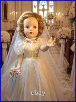 18 Vintage Madame Alexander Wendy Bride Walker Doll All Original