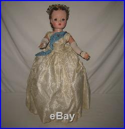 1950's Madame Alexander 20 H. P. & Vinyl Cissy Doll as Queen Elizabeth II MO34