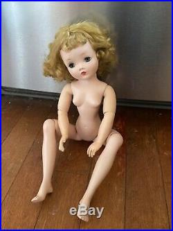 1950's Madame Alexander 20 blonde Basic Cissy doll, nude