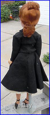 1950s Madame Alexander 20 Cissy Doll-Reddish Brown Hair-Blue Eyes-Black Outfit