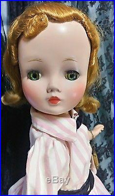 1950s Original Tagged Madame Alexander 21 inch Cissy doll