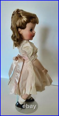 1951 Madelaine Jointed Madame Alexander Doll All original 16