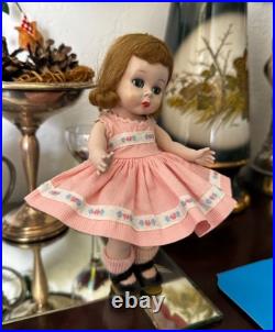 1953 MA Madame Alexander kin Wendy KIN Heavy Strung DOLL in Pink Dress (2631)