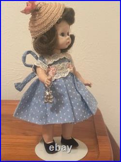 1954 MADAME ALEXANDER KINS WENDY WALKER HARD RARE THICK HAIR 1969 Wendy Garden
