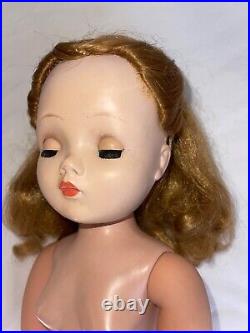 1956 Vintage Madame Alexander CISSY no cracks or splits, yardley wig
