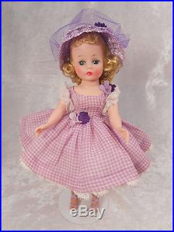 1958 Vintage Madame Alexander CISSETTE #821 GORGEOUS and in BOX