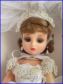 1999 Madame Alexander 16 Classic Bride Doll 22690