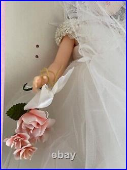 1999 Madame Alexander 16 Classic Bride Doll 22690