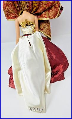 2000 Modern Romance Alex Doll Madame Alexander Convention Excl. In Box LE 40