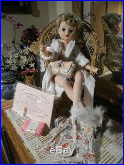 2001 Cissy Doll Yardley Morning Ritual LE #484 of 500 ORIG SHoes! COA Tagged 20
