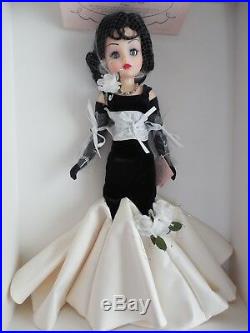 2001 Madame Alexander 21 Cissy Doll Black And White Ball Le395/500 Brand New