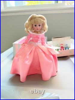 2003 Madame Alexander Sleeping Beauty 10 Doll Style 36570
