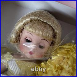 2004 Madame Alexander 35627 Azalea Trail Maid YELLOW Dress Limited Edition #262