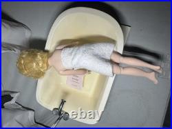 2005 Madame Alexander Psycho Set Janet Leigh with Doll, Tub & Shower Curtain