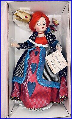 2011 Madame Alexander QUEEN OF HEARTS Cissette 10 Doll #61725 MINT With Stand