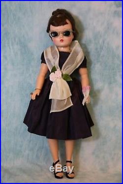 20 Inch Vintage Madame Alexander 1950s Cissy Doll Fabulous Dress and Accessories
