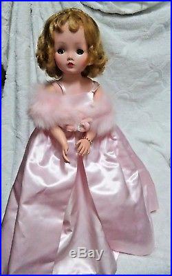 21 Inch Vintage 1950s Madame Alexander Cissy Doll & Tagged Dress