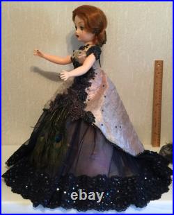 21 Madame Alexander 2000 CISSY PEACOCK ROSE LIMITED EDITION # 019/200 (Y46)