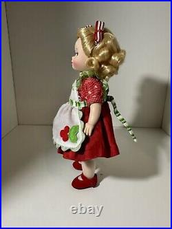 49895 Madame Alexander Doll In Box 8 Christmas Classic Retired