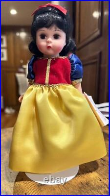 4 Madame Alexander Dolls Hello Kitty, see store postings of all in detail
