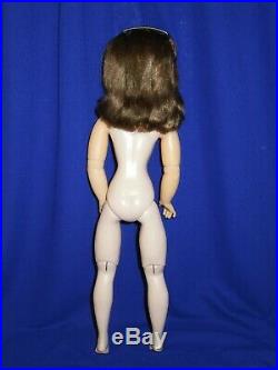 50's Madame Alexander 20 brunette Yardley wig Cissy doll + new ensemble