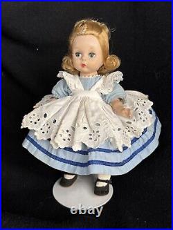 590 / 1956 Alice In Wonderland Wendy 8 Madame Alexander Kins Doll Eyelet