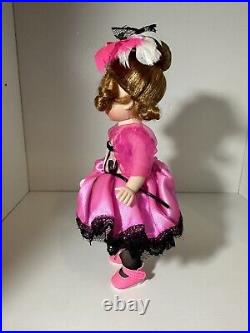 61695 Madame Alexander Doll In Box 8 France Retired