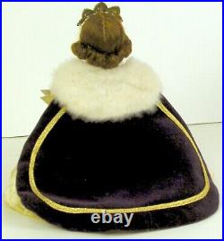 8 1950's BKW MADAME ALEXANDER QUEEN ELIZABETH IN CORONATION ENSEMBLE