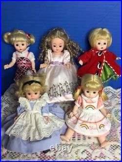 A Lot Of 5 Madame Alexander Dolls 8