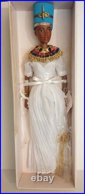 Alex Nephratiti 16 Doll Madame Alexander Articulated