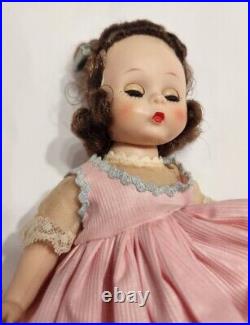 Alexander-kins Doll Beth With Rare Pink & Blue Dress Outfit Dark Hair