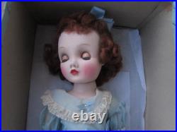 All Original Madame Alexander Auburn Red Head Winnie In Box 25