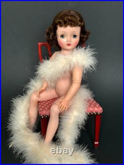 Beautiful Brunette Vintage 1950's Madame Alexander Cissy Doll