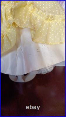 Beautiful Set of six Madame Alexander Little Women Dolls 11 to 12 inch READ