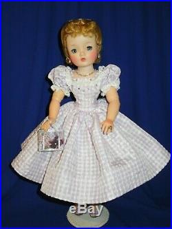 Breath of Spring! Madame Alexander 20 50's Cissy doll in new ensemble