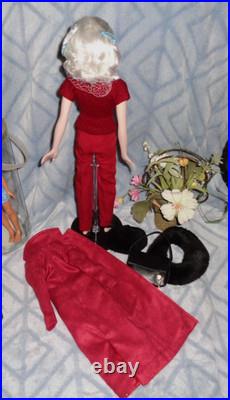 Excellent Madame Alexander City Shopping/work/travel Ensemble-casual Elegance