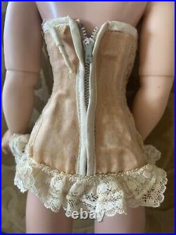 Extremely RARE early 1950's CISSY tagged corselet zipper Chemise