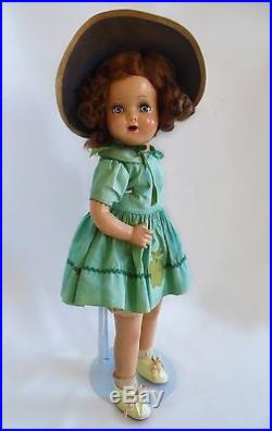 GORGEOUS Vintage Early 1930's NANCY 20 Composition Mama Doll by Arranbee
