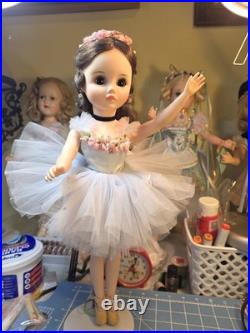 Gorgeous! Madame Alexander 17 Retired 1966 Dark Eyed Elise Ballerina All Orig