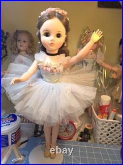 Gorgeous! Madame Alexander 17 Retired 1966 Dark Eyed Elise Ballerina All Orig