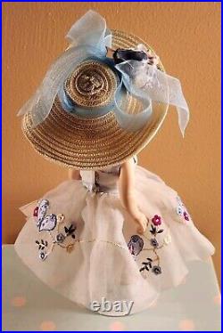 Gorgous Madame Alexander Doll, Shadow Blue Bird Wendy, 37135, Box