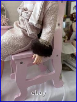 Jackie Kennedy Madame Alexander 3cases Vanity&chair2outfits Beautiful Set-rare